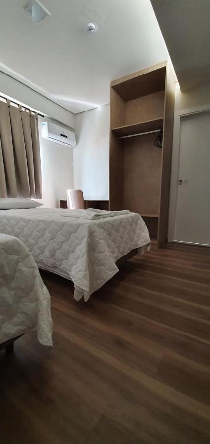 Hotel Fatti Maringá Zewnętrze zdjęcie